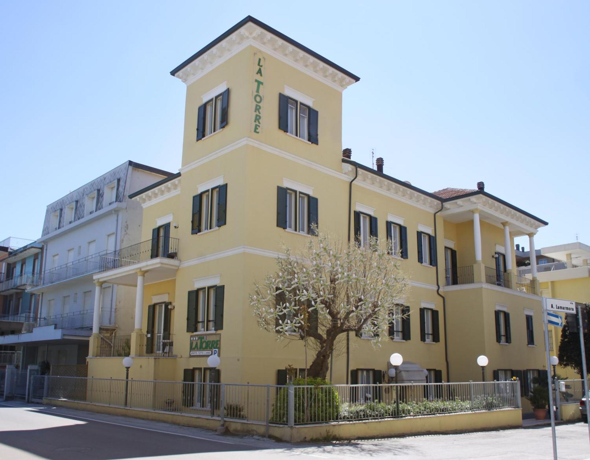Hotel La Torre Rimini Eksteriør bilde