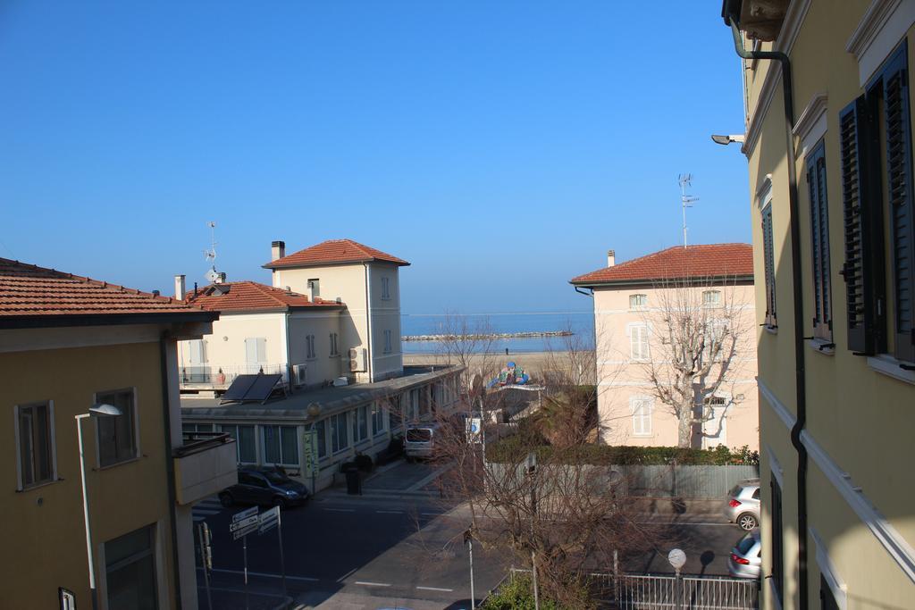 Hotel La Torre Rimini Eksteriør bilde
