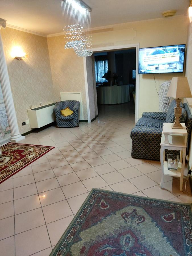 Hotel La Torre Rimini Eksteriør bilde