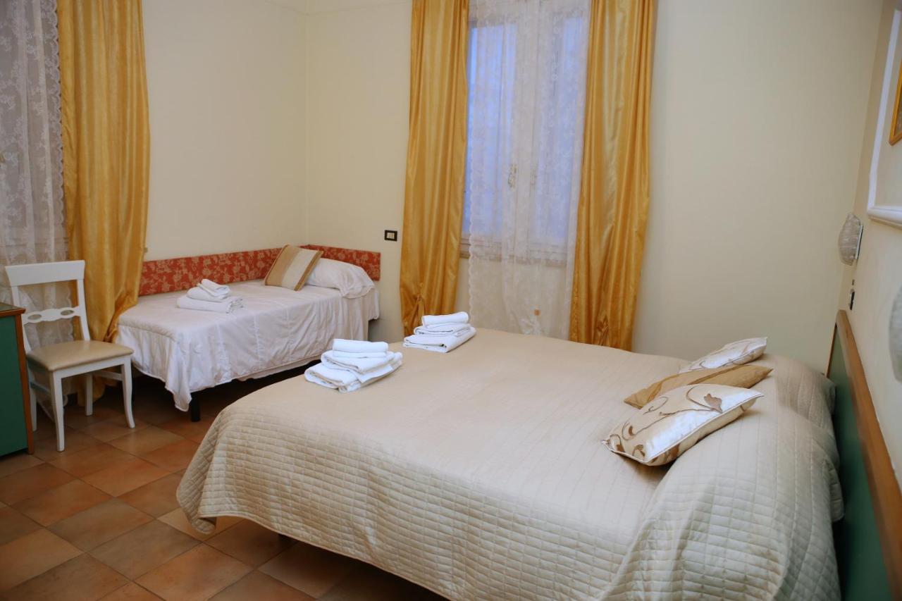 Hotel La Torre Rimini Eksteriør bilde