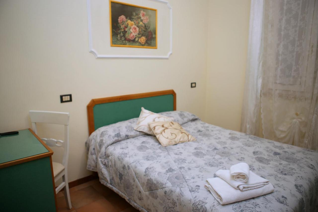 Hotel La Torre Rimini Eksteriør bilde
