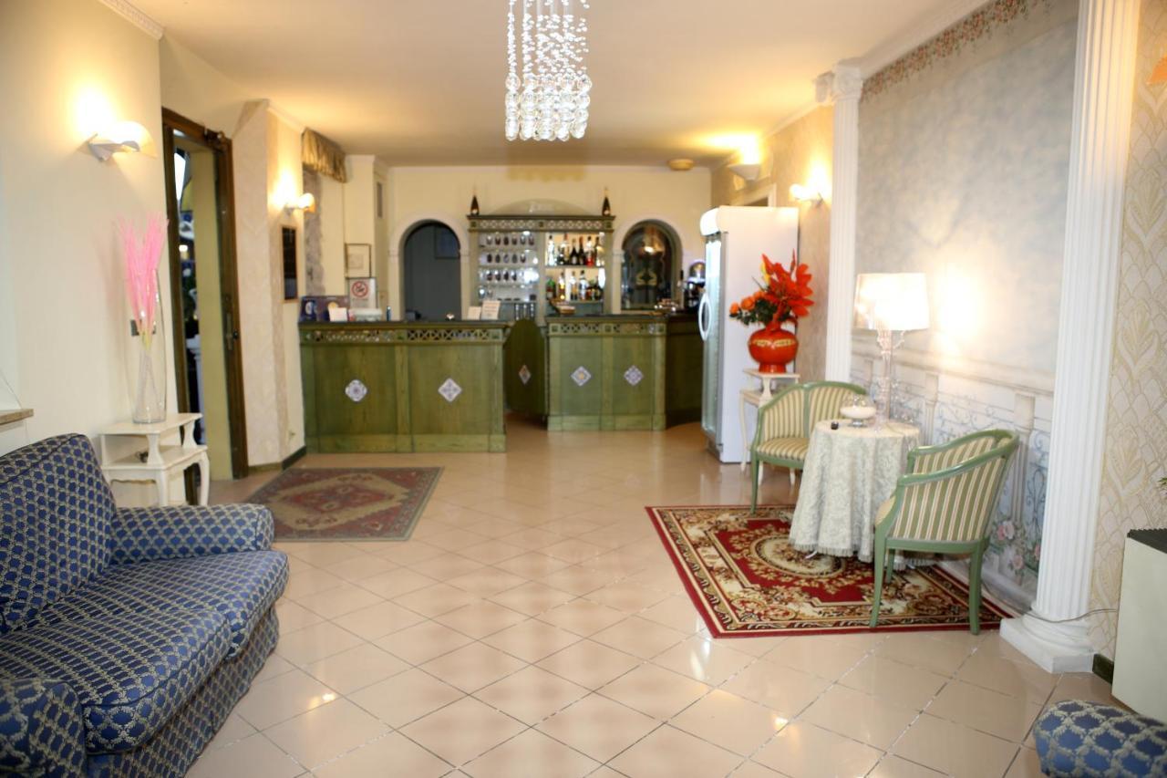 Hotel La Torre Rimini Eksteriør bilde